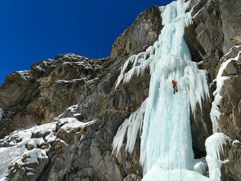 cascade_de_glace