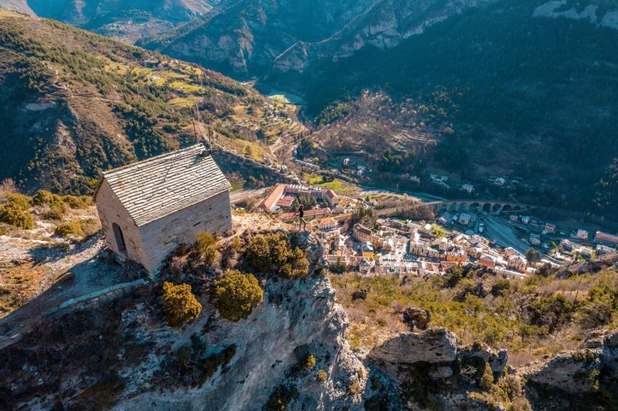 Tende_-_chapelle_St_Sauveur